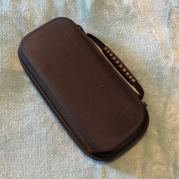 Nintendo Switch Hard Shell Case - Picture 1 of 10